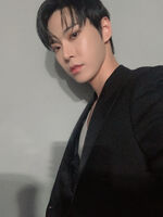 Doyoung March 6, 2020 (4)