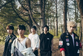 KUN, TEN, XIAOJUN, HENDERY, and YANGYANG promoting Give Me That