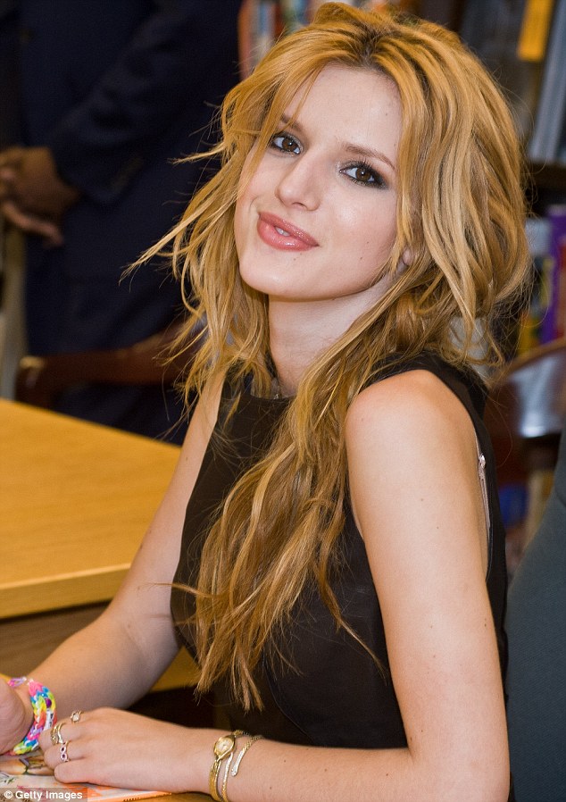 bella thorne and zendaya coloring pages