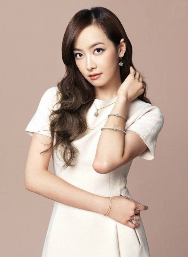 Victoria Song - Wikipedia