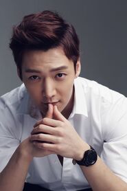 Choi Jin-hyuk als Kim Won