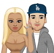 RobChynaEngaged2.jpeg (202 KB) "💍"