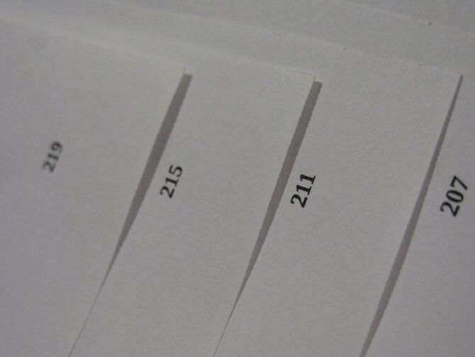 Шаг 6. Проверить нумерацию. На всякий случай проверьте, в правильном ли порядке разложены листы после печати.