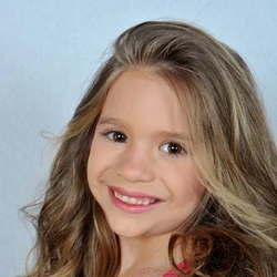 Mackenzie Ziegler Oxyjen Fotoshooting