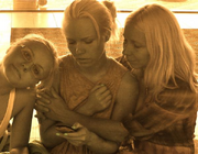 Kerli, Sister and Mother