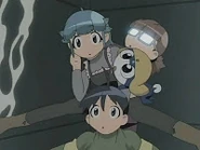 Chiruyo,Fuyuki,Momoka and Tamama hearing Keroro falling.