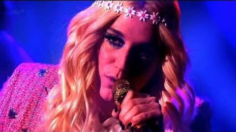 Ke$ha - C’mon (Live on the Jonathan Ross Show)