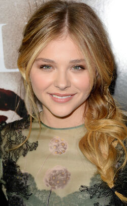 File:Chloë Moretz 5, 2011.jpg - Wikipedia