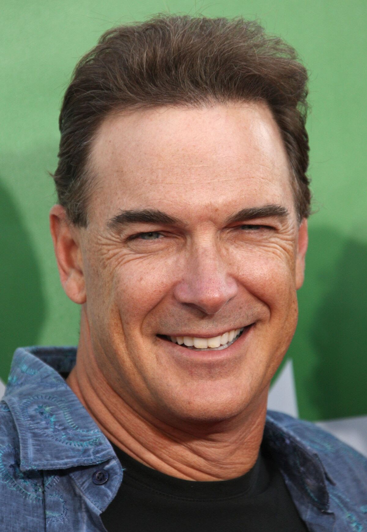 Patrick Warburton young. Патрик Варбертон в молодости. Патрик Варбертон сейчас.