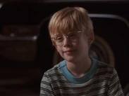 Macaulay-Culkin-My-Girl-1991-24-my-girl-1991-26412108-720-540.jpg (24 KB)