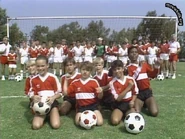 1238981384 KSong8 021.jpg (49 KB)