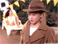 Hdcmd057.jpg (56 KB)