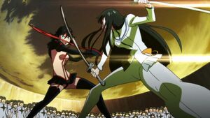 Ryūko confronts Satsuki.