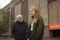 2x05-21.jpg (727 KB)