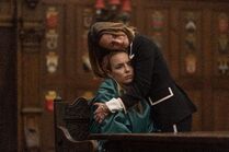 3x07-24 Villanelle Helene.jpg (2.19 MB)