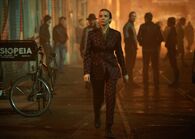 1x03-1.jpg (209 KB)