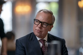 3x04-36 Paul breakfast