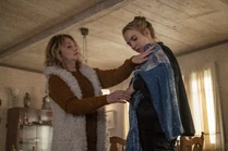 3x05-21 Tatiana dress for Villanelle.jpg (2.31 MB)