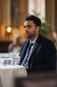 3x07-5 Mo restaurant.jpg (1.15 MB)