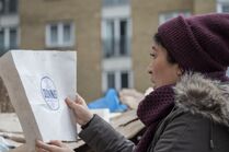 3x07-35 Eve cake box.jpg (963 KB)