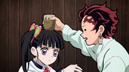 Tanjiro beating Kanao in the cup game