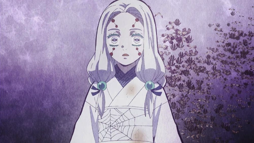 Старшая сестра Демон Паук смотрит на атаку Шинобу.