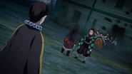 Tanjiro and Nezuko vs Susamaru and Yahaba.