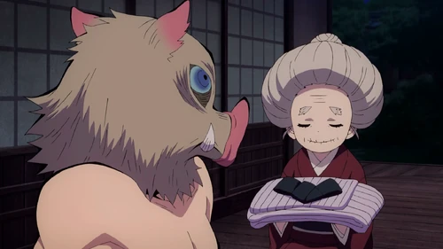 Хиса даёт Иноске новую одежду.