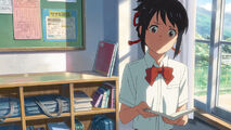 Mitsuha confused after being asked if she remembered her name.