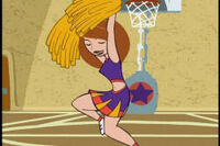 Kim als Cheerleader