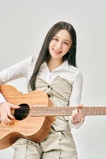 EJel MNH Entertainment 2024 profile photo (5).png (3.17 MB) Profile photo (5) (MNH Entertainment)