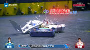 Tánshè is hit from behind in the late stages