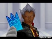 Ansem, el Buscador de la Oscuridad Le entrega el naipe que contiene la oscuridad a Riku