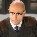 Merlin (48 KB) Mark Strong (Merlin)