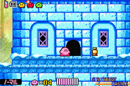 Kirby about to enter the palace.