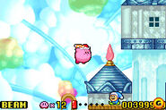 Kirby, about to enter one of the large-scale castles (remake)