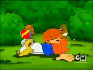 Numbuh 4 fighting hamsters