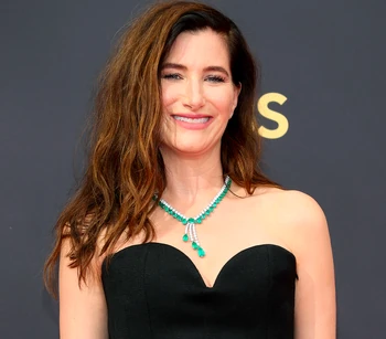 Kathryn Hahn Knives Out Wiki Fandom