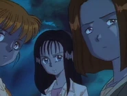 Naozumi's fans disapprove of Sana from the shadows