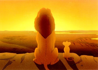 Simba und Mufasa mit Ausblick auf den Königsfelsen