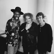 Wootton with Seye Adelekan and Robert Smith, 2022