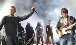 Damon-albarn-and-graham-coxon-at-demon-dayz.png (1.07 MB) Damon-albarn-and-graham-coxon-at-demon-dayz