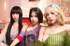 "Freaking Pop" (2)