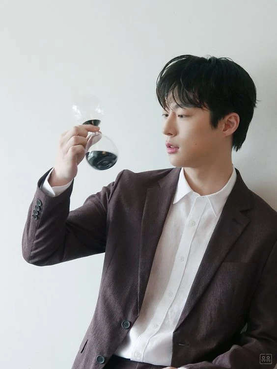 Saebyeok | K-Pop Fanon Fandom Wiki | Fandom