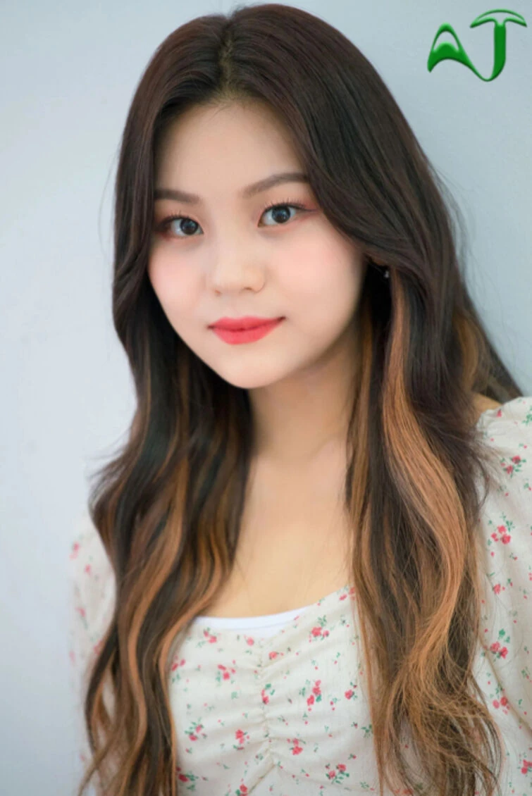 One | K-Pop Fanon Fandom Wiki | Fandom