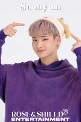 Seong Soo-Hyun Main Vocalist, Maknae