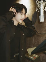 Recording behind (3)