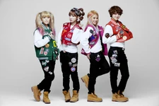 Tiny-G Minimanimo group promotional photo (4).png (1,03 МБ) "Minimanimo" (4)