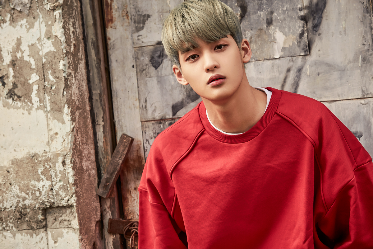 K-POP・アジア 2016 Yoon Siyoon 5th Fanmeeting DVD Dongyoon (SPECTRUM) | Kpop Wiki | Fandom