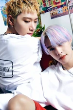 Ten & Yang Yang Low Low concept photo (5).png (1017 КБ) "Low Low" (5)